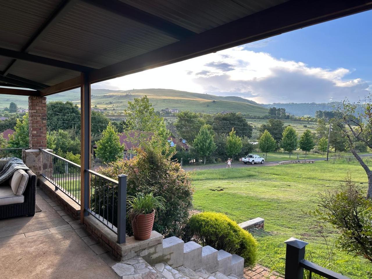 Stone Creek Mountain Lodge Dullstroom Esterno foto